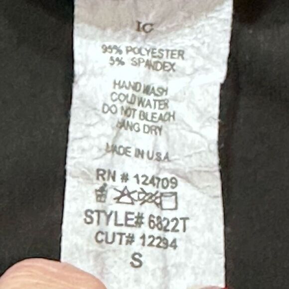 IC Collection Scoop Neck Sleeveless Layering Tank - Picture 5 of 5